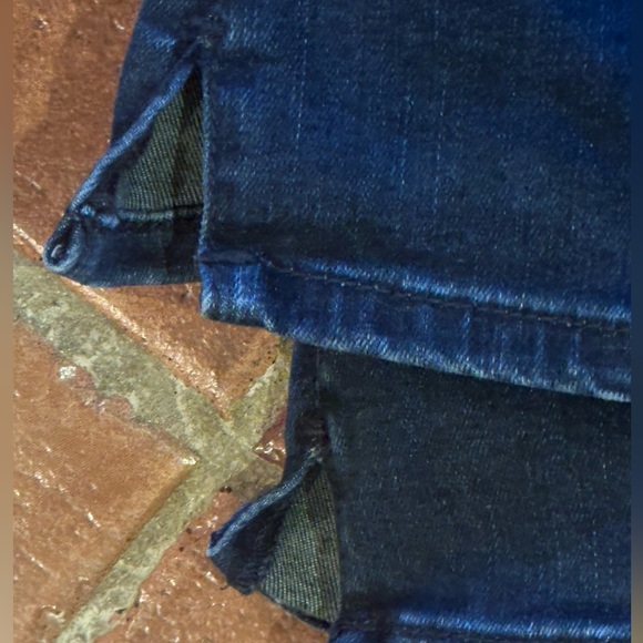 Abercrombie and Fitch Simone ankle jeans size 24/00 $79 dark tonal wash - Picture 9 of 9